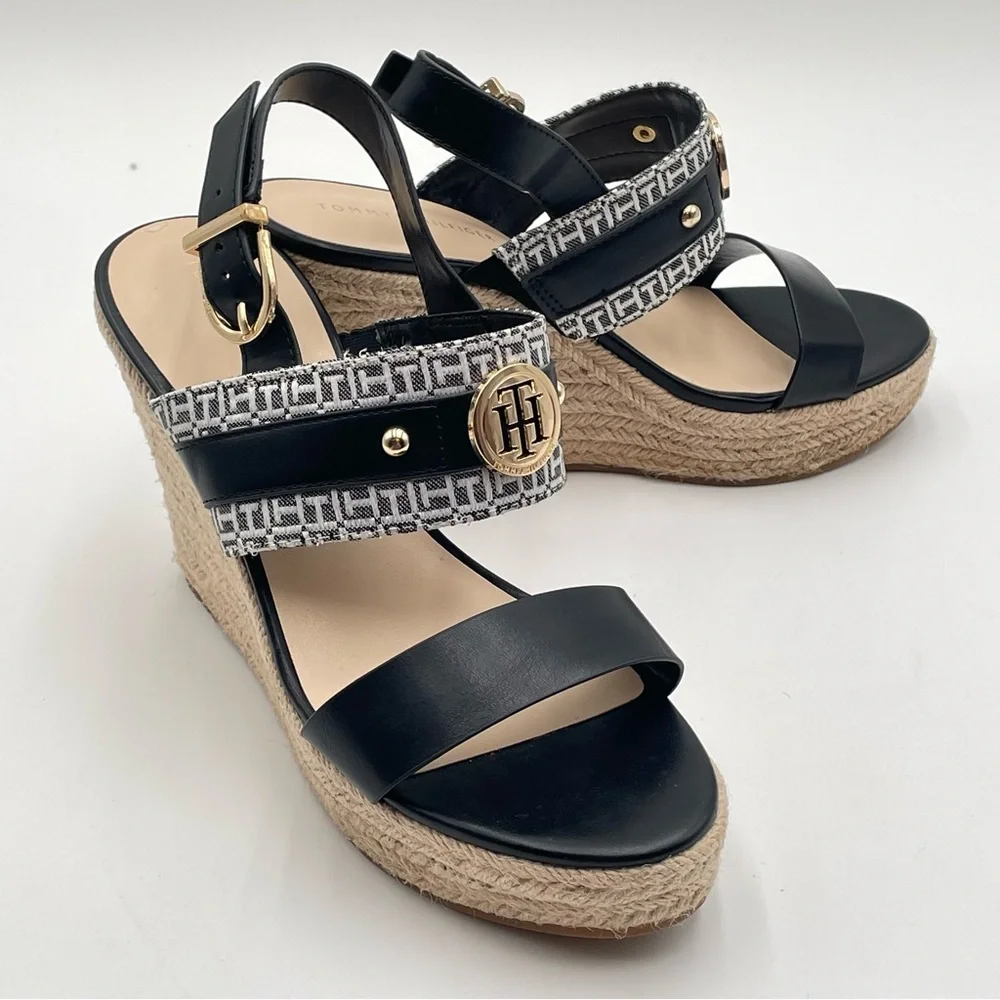Womens Platform sandals 9.5 Black White wedges Gold Logo Tommy Hilfiger
